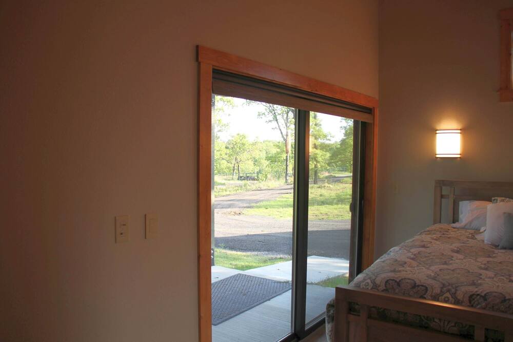 Photo of Bedroom in Creek County