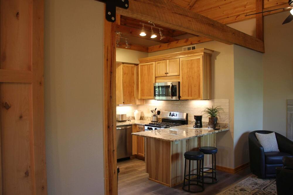 Photo of Kitchen in Creek County