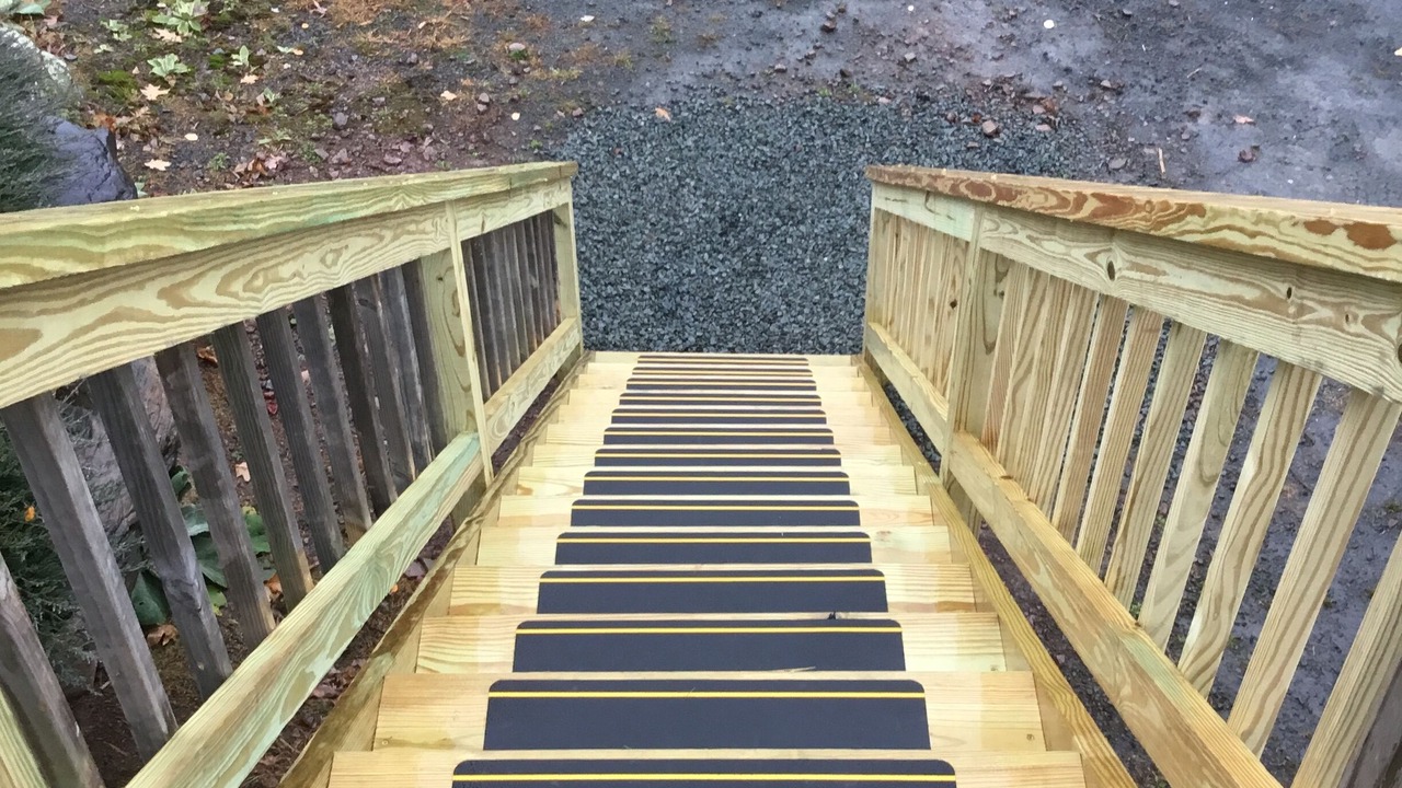 Photo of Outdoor in Ashland