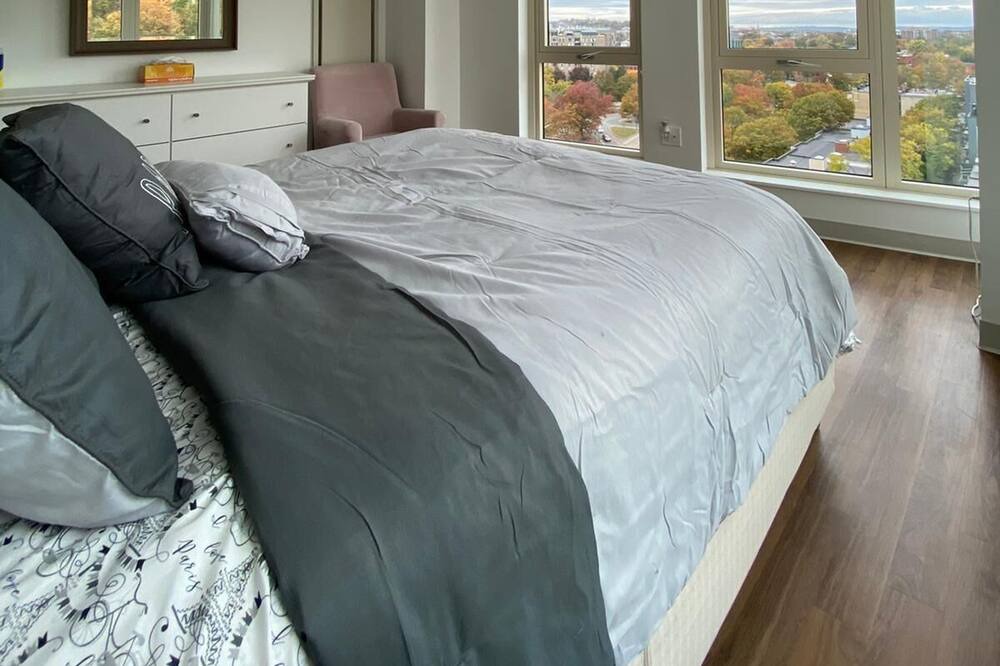 Photo of Bedroom in Mission Hill