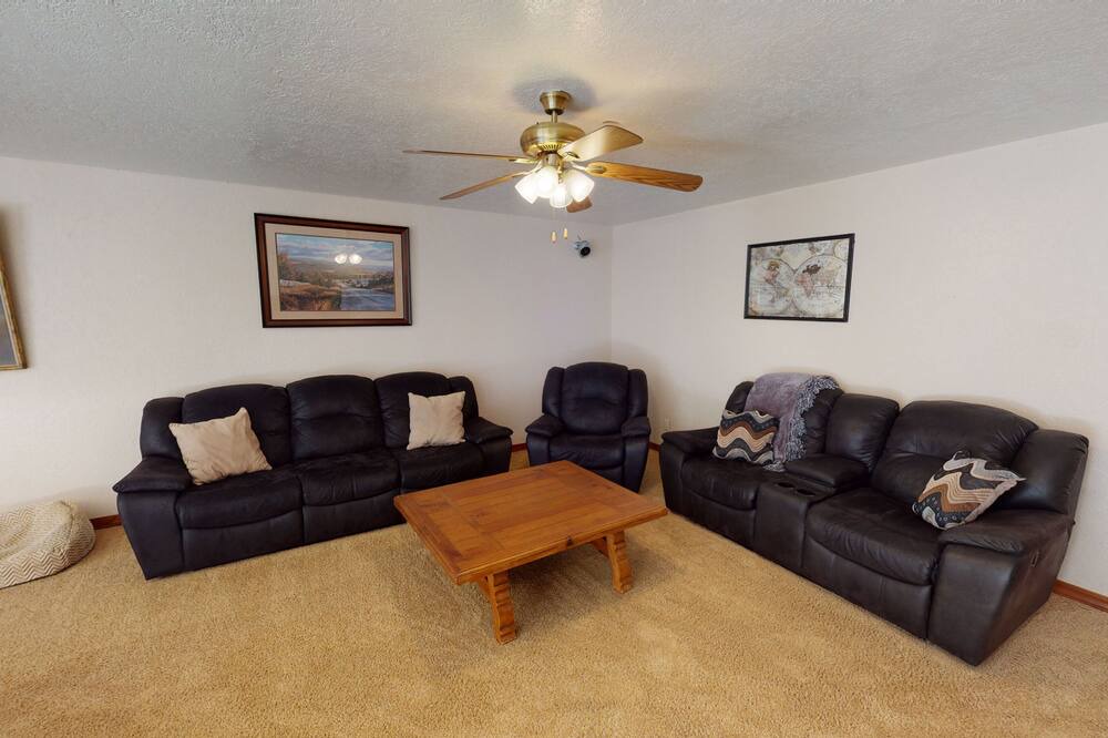 Photo of Bedroom in Glenwood Hills