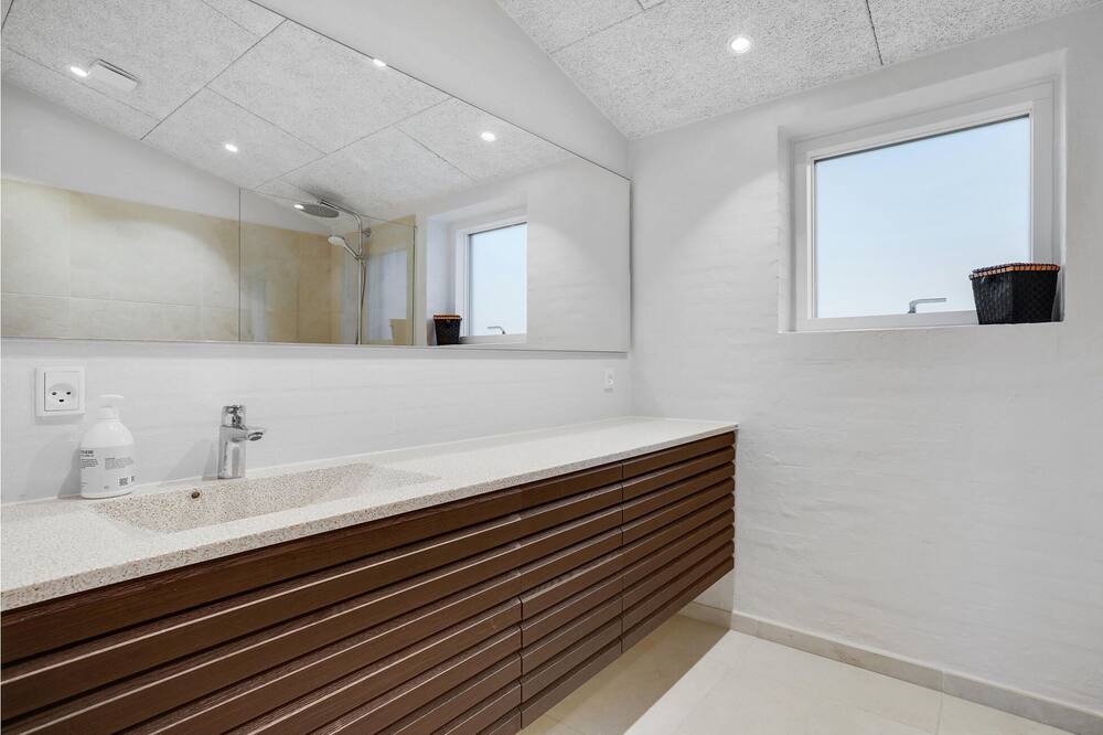Photo of Bathroom in Ronde