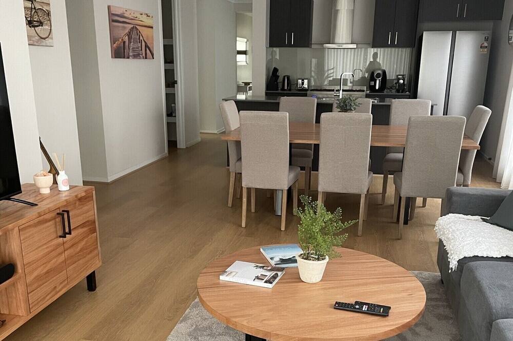 Photo of Others in Curlewis