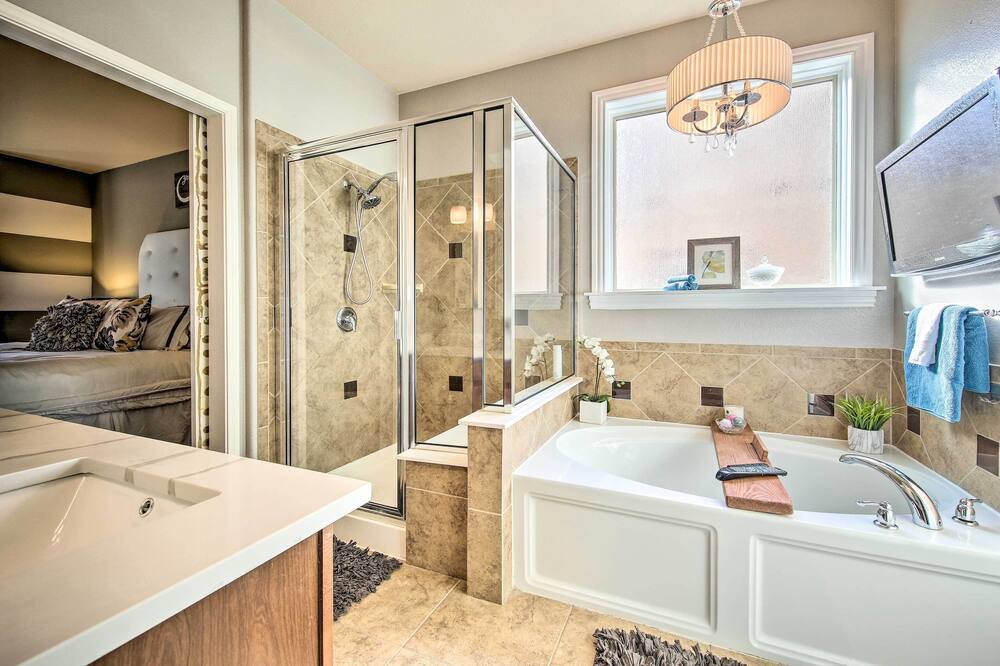 Photo of Bathroom in Buda