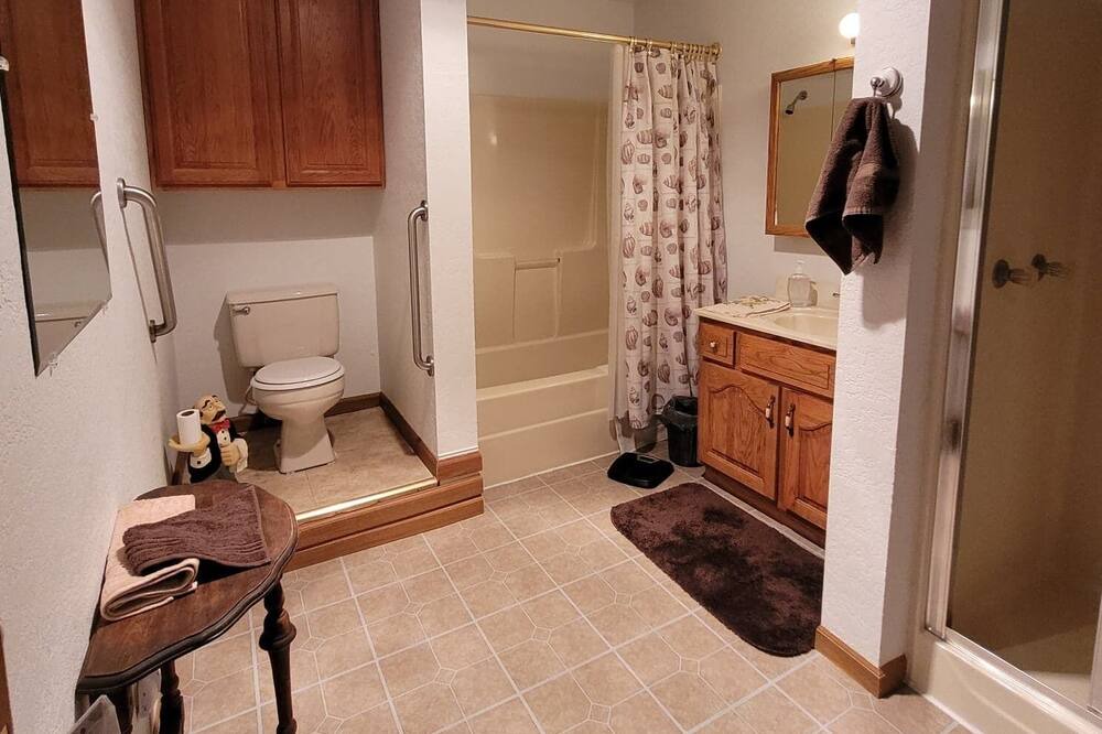 Photo of Bathroom in St. Clair