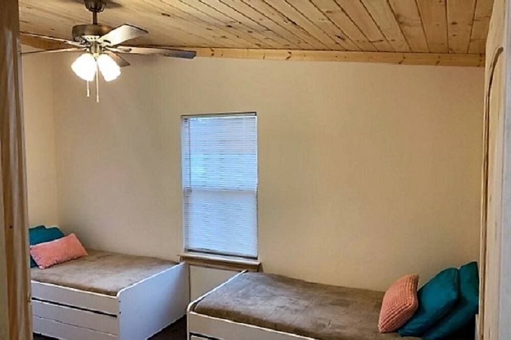 Photo of Bedroom in Denison