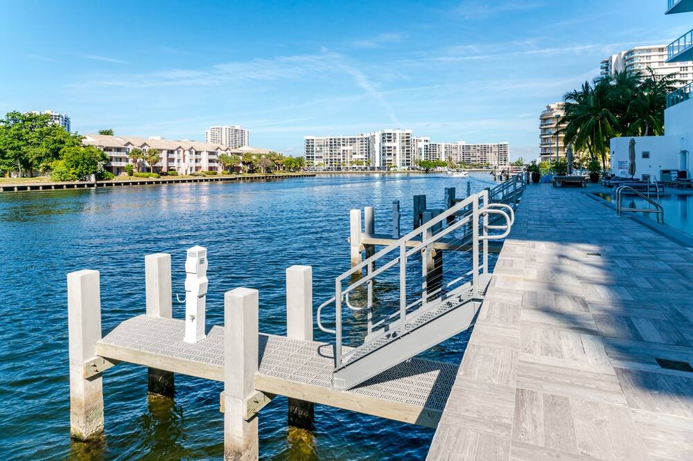 Photo of Outdoor in Hallandale Beach