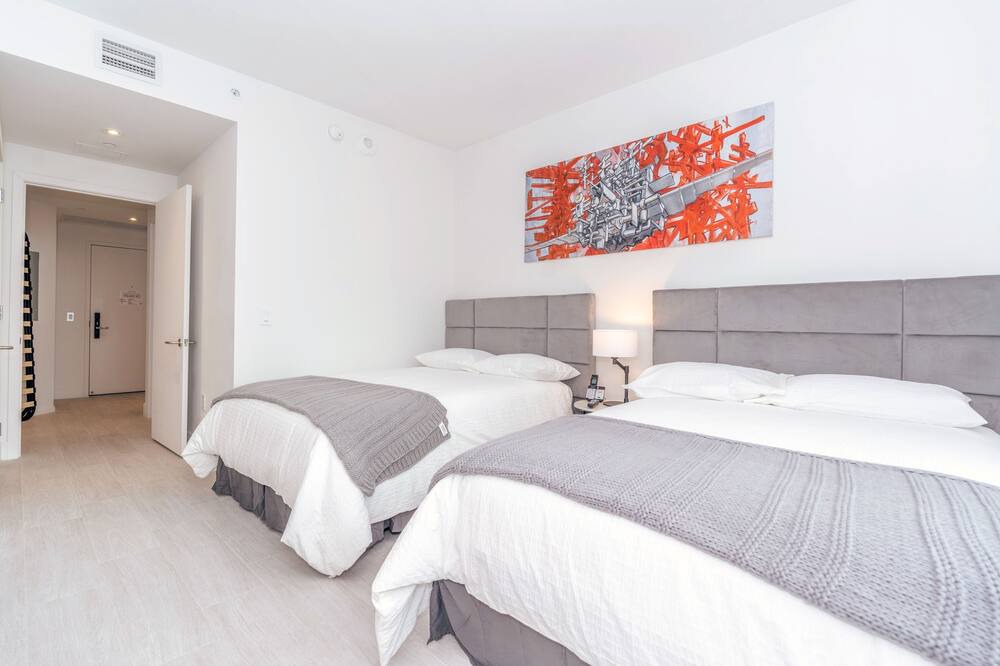 Photo of Bedroom in Hallandale Beach