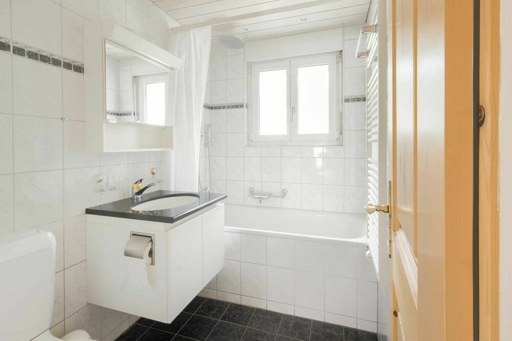 Photo of Bathroom in Adelboden