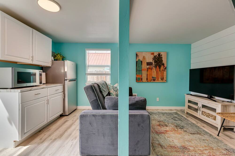 Photo of Livingroom in Manson