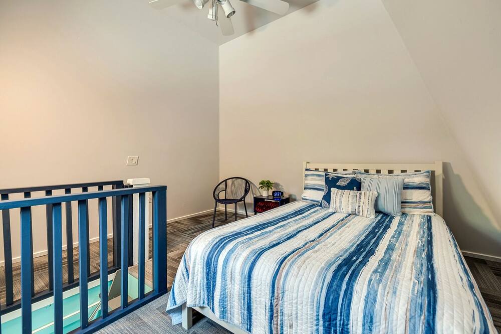 Photo of Bedroom in Manson
