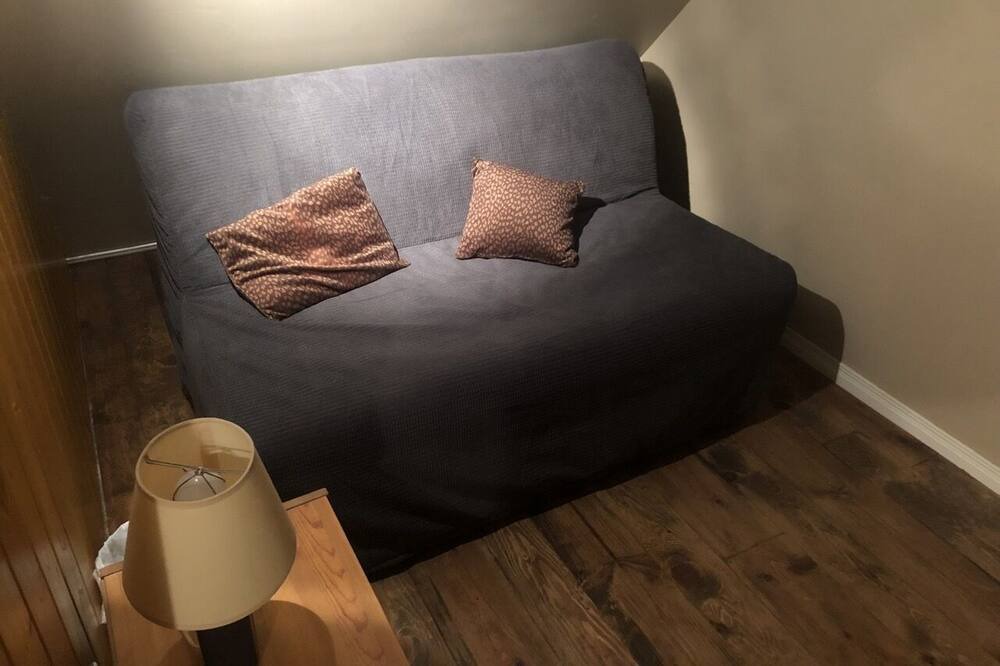 Photo of Livingroom in St-Adolphe-d'Howard
