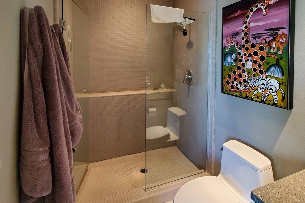 Photo of Bathroom in Baristo