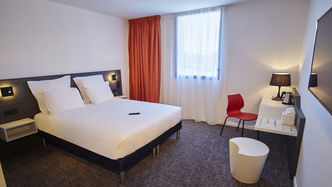 Photo of Bedroom in Combs-la-Ville