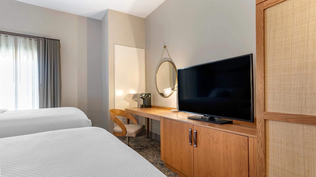 Photo of Bedroom in Cleveland