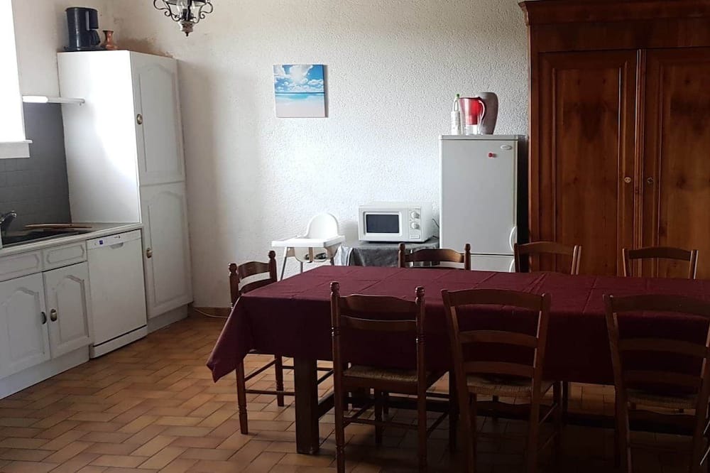 Photo of Kitchen in Parigne