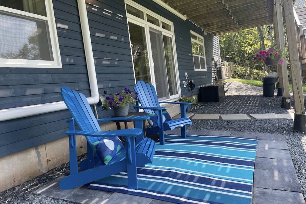 Photo of Patio Balcony in Halifax County