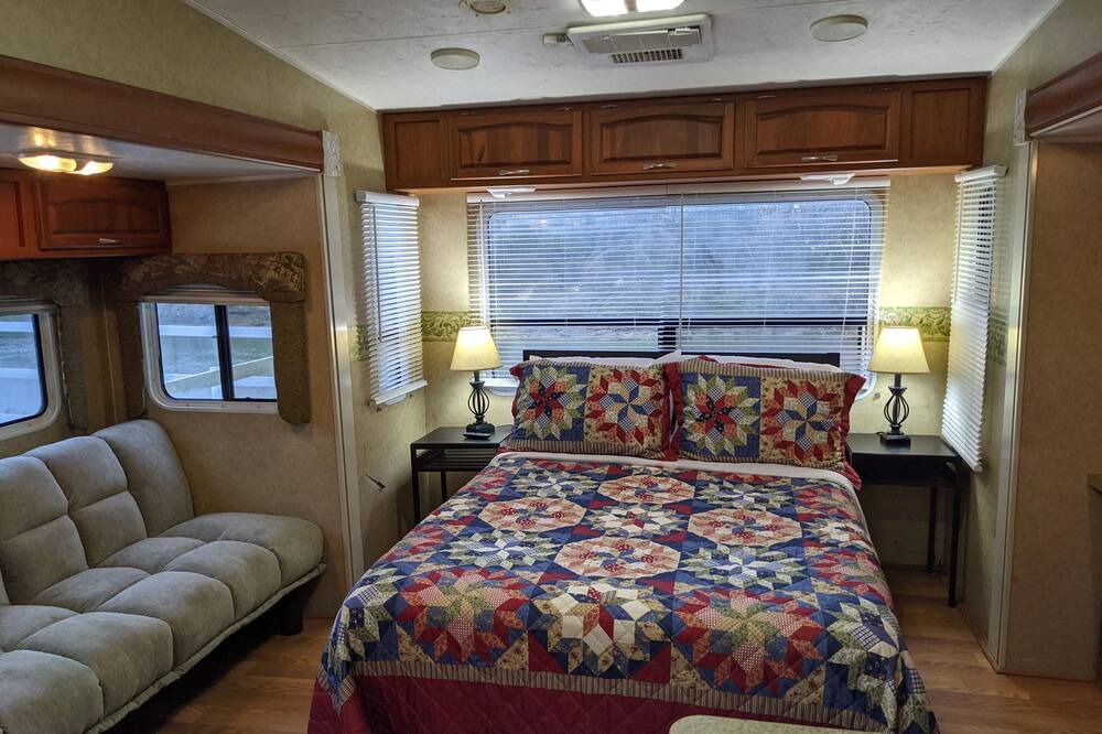 Photo of Bedroom in Shepherd