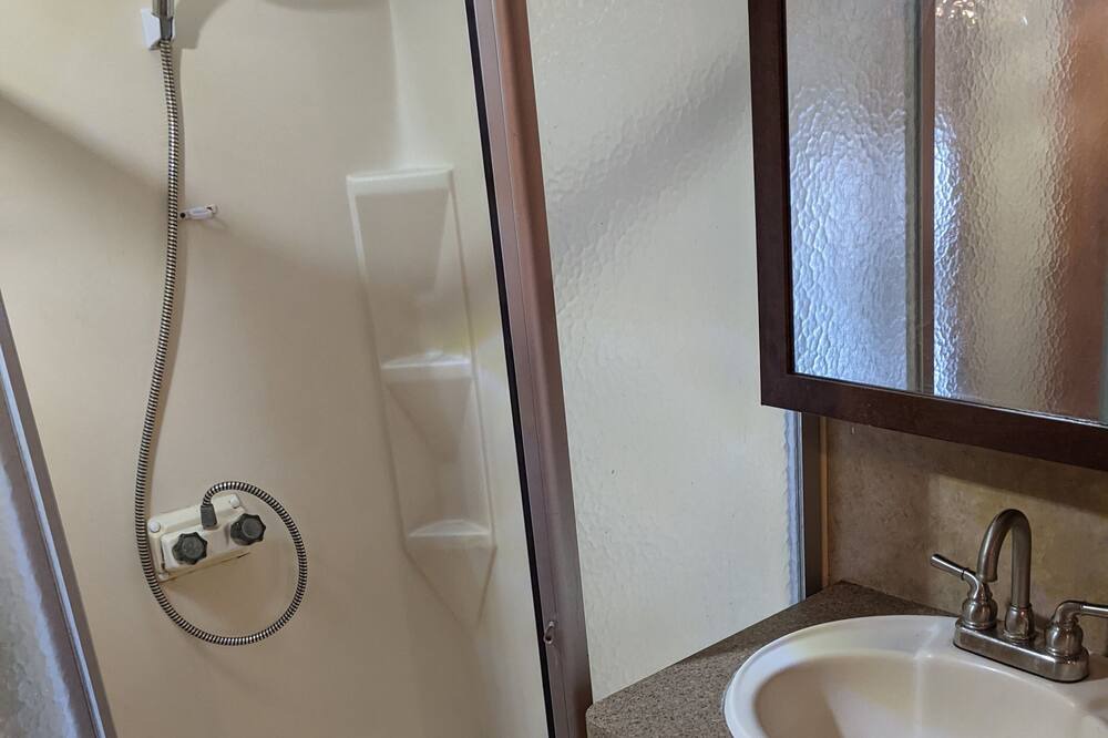 Photo of Bathroom in Shepherd