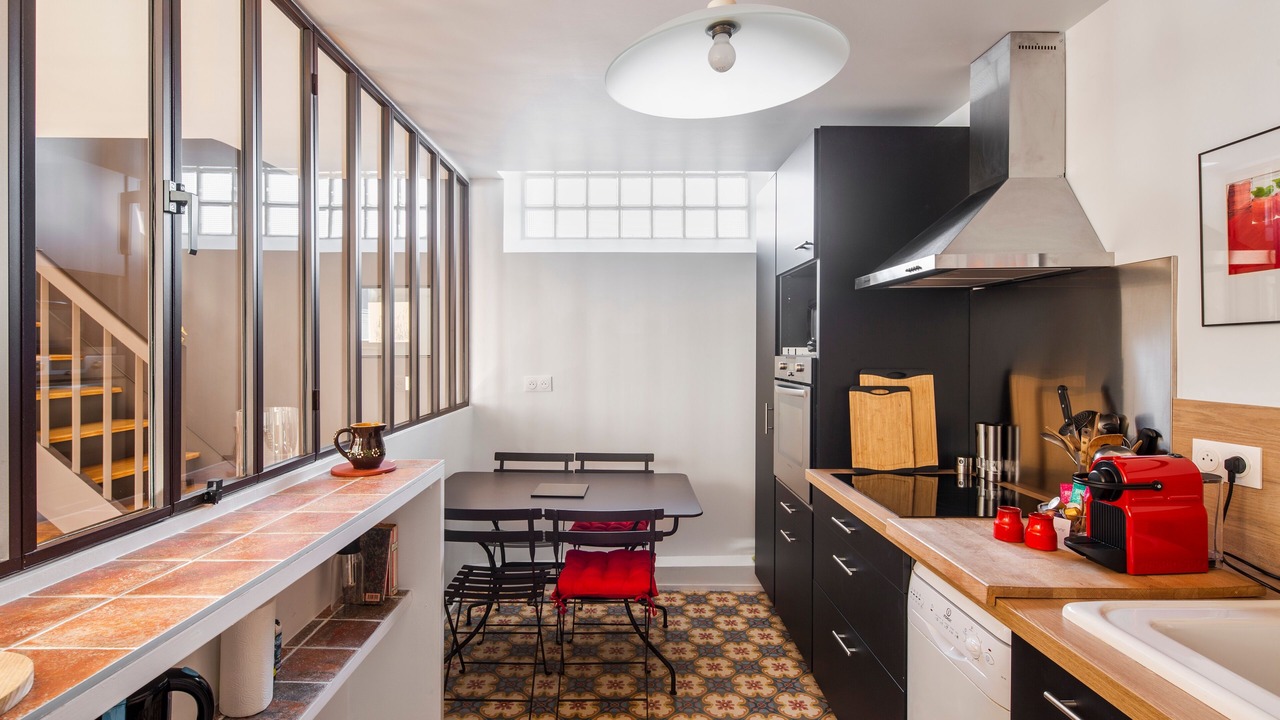 Photo of Kitchen in Centre