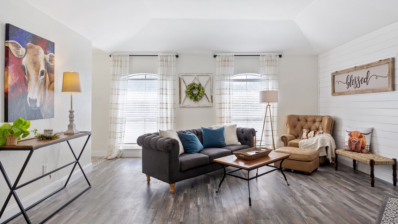 Photo of Livingroom in Grapevine