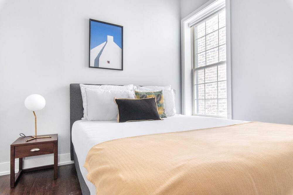 Photo of Bedroom in Noble Square