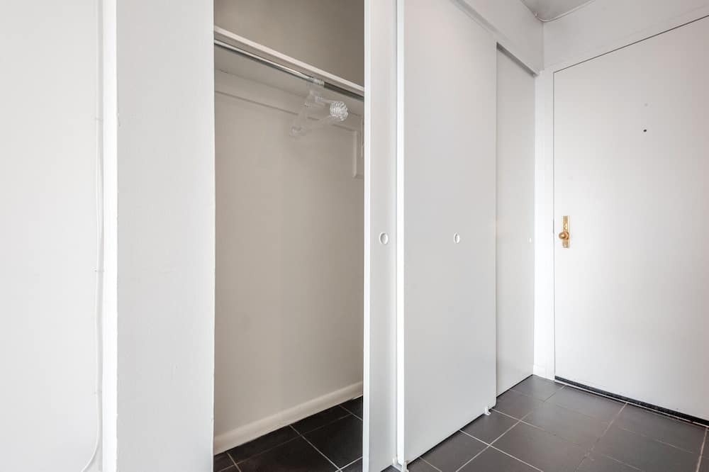 Photo of Bedroom in Foggy Bottom