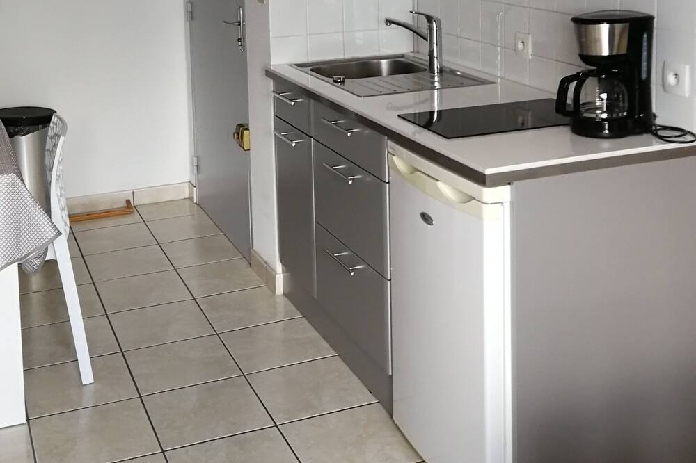Photo of Kitchen in Saint-Marc-sur-Mer