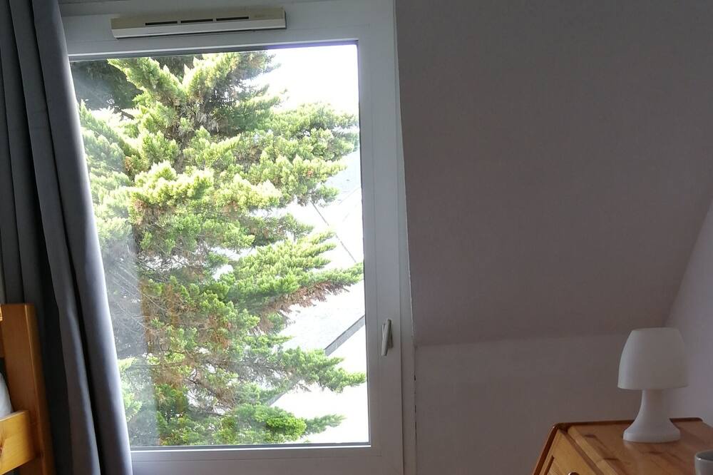 Photo of Bedroom in Saint-Marc-sur-Mer