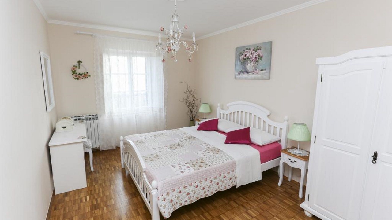 Photo of Bedroom in Orasac