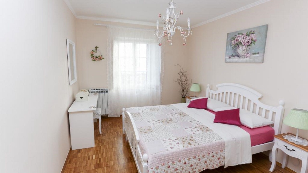 Photo of Bedroom in Orasac