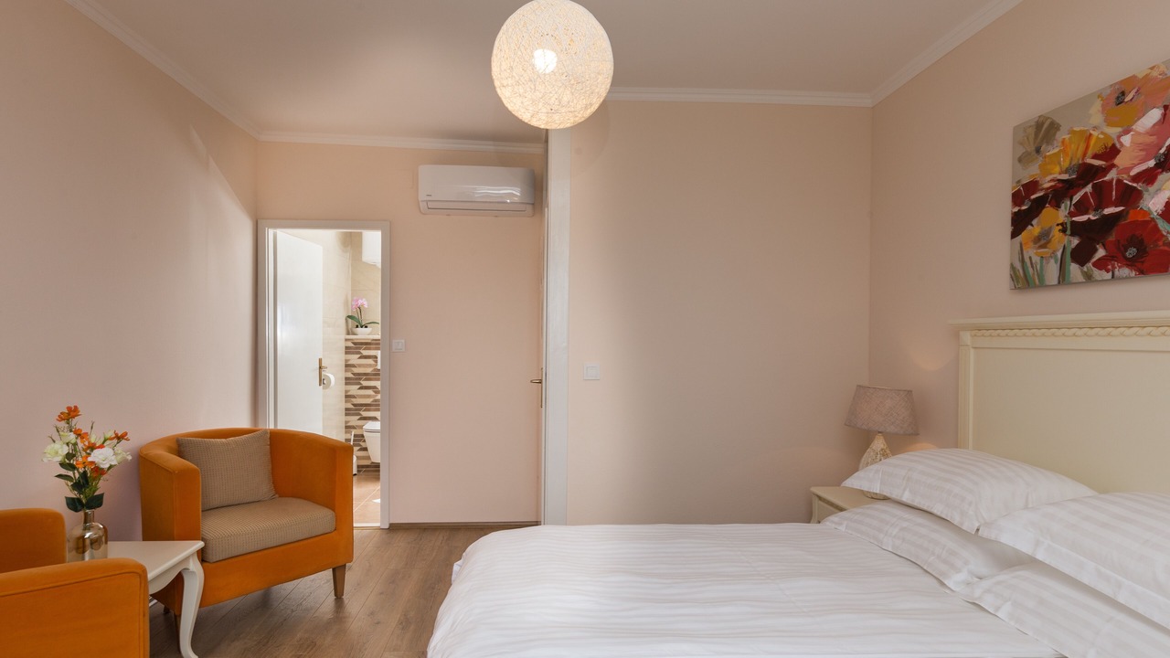 Photo of Bedroom in Orasac