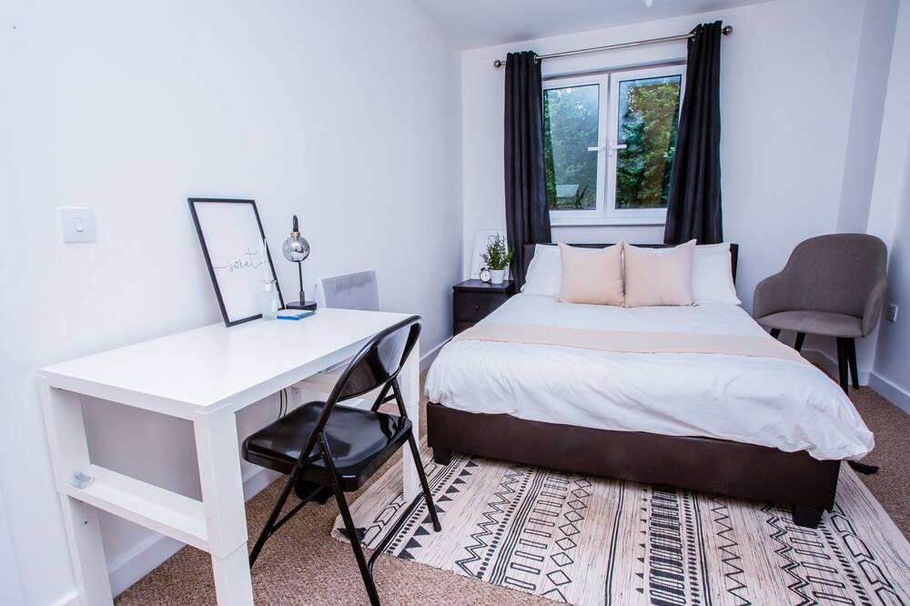 Photo of Bedroom in Northampton