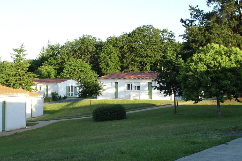 Photo of Outdoor in Chantonnay