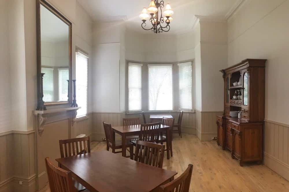 Photo of Others in Blayney