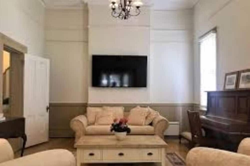 Photo of Others in Blayney