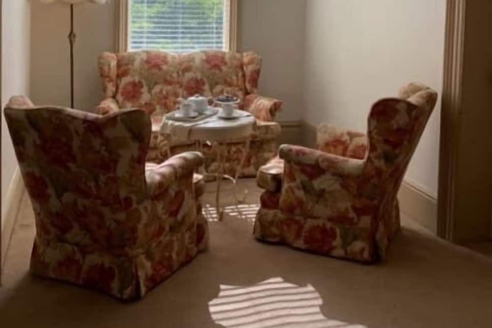 Photo of Others in Blayney