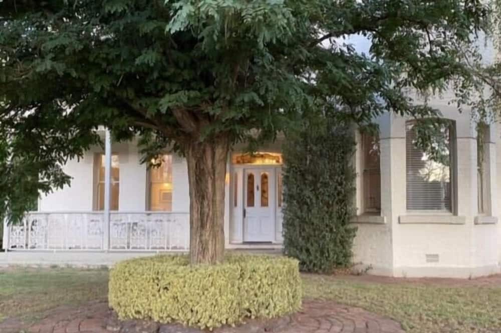 Photo of Others in Blayney