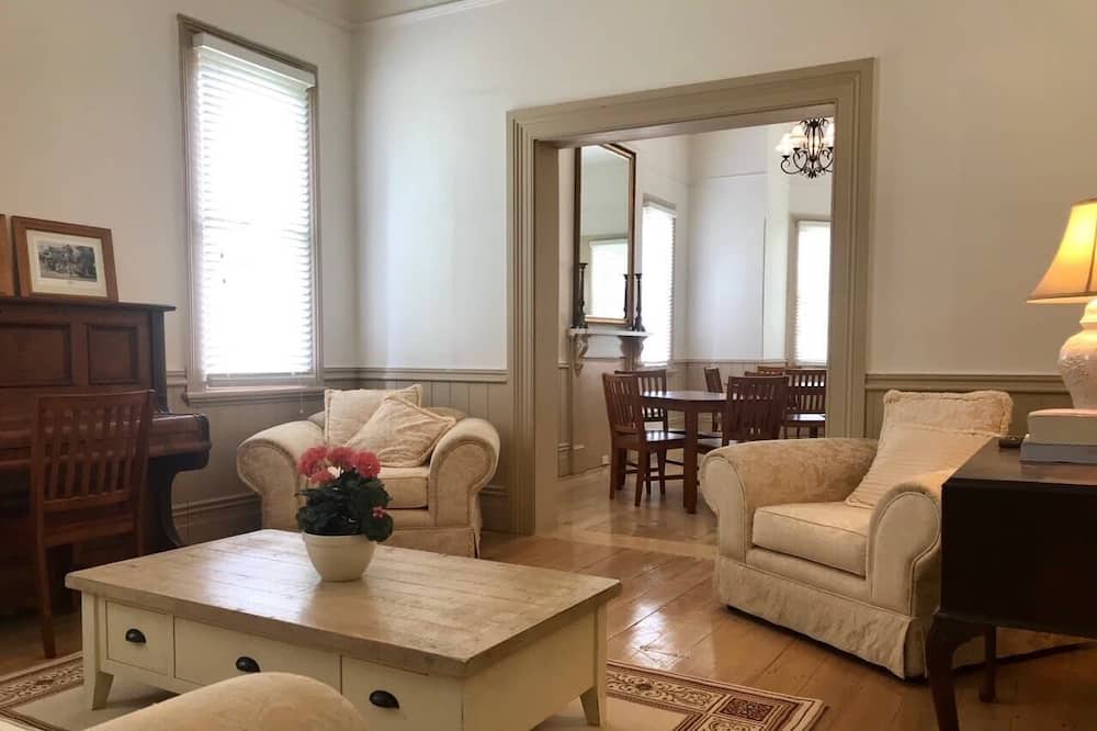 Photo of Others in Blayney