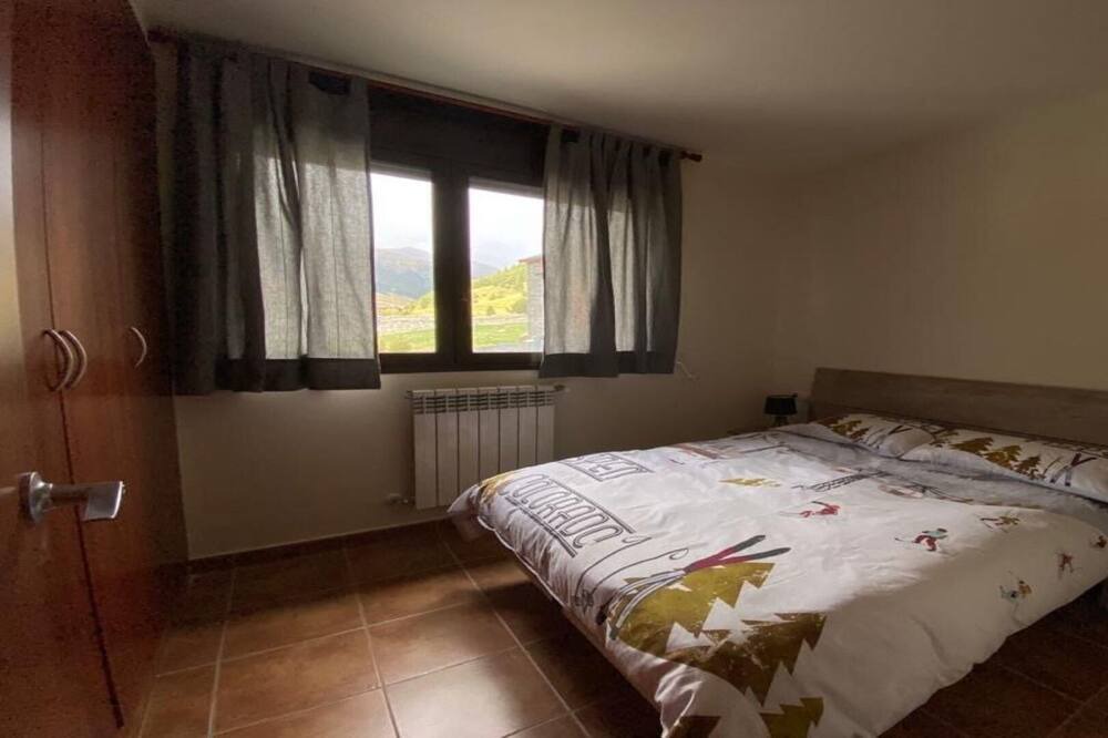 Photo of Bedroom in Incles
