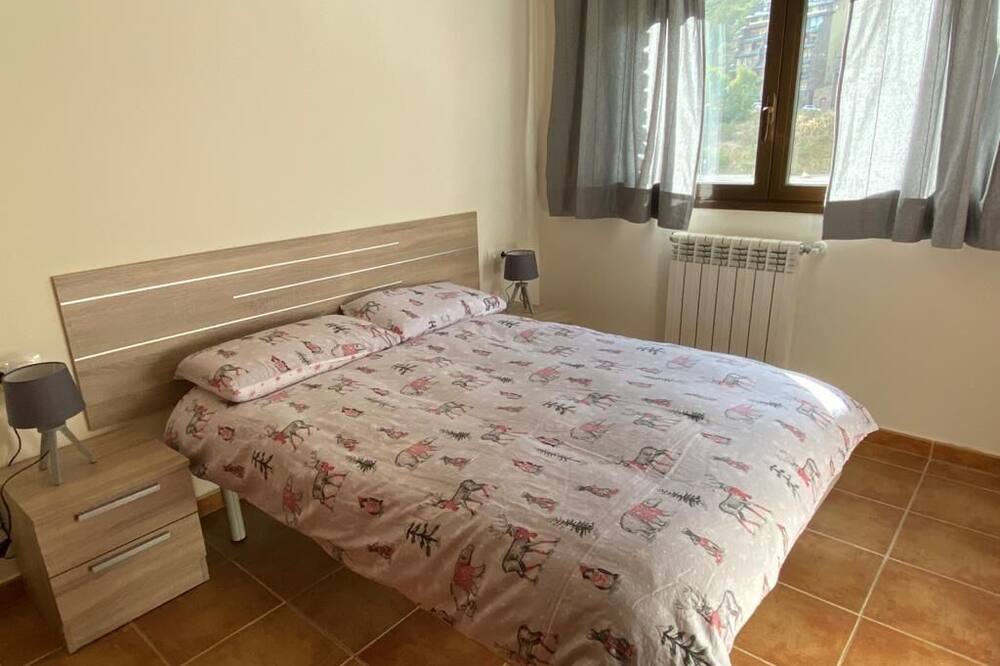 Photo of Bedroom in Incles