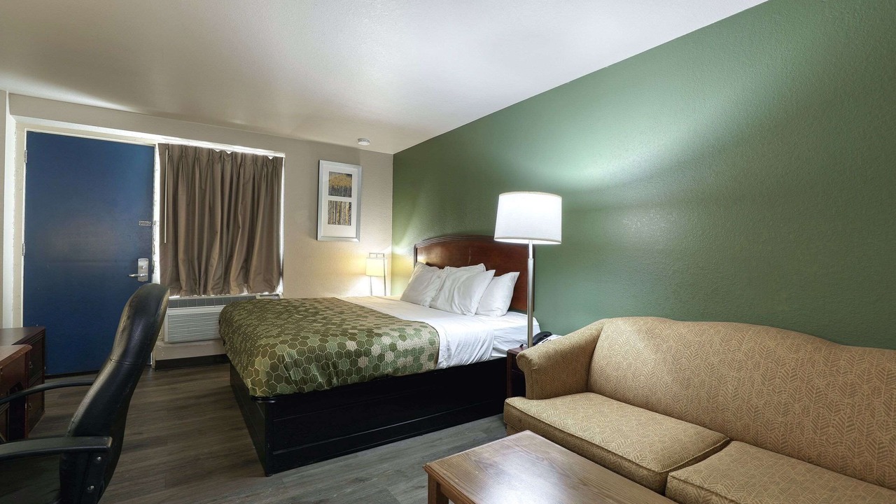 Photo of Bedroom in Neenah