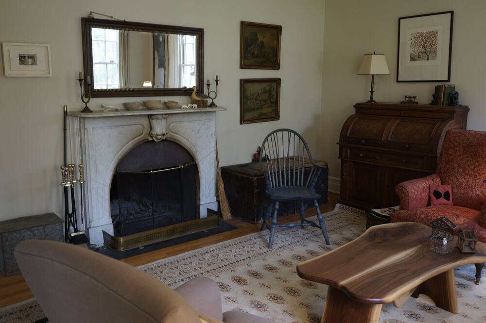 Photo of Livingroom in Staatsburg