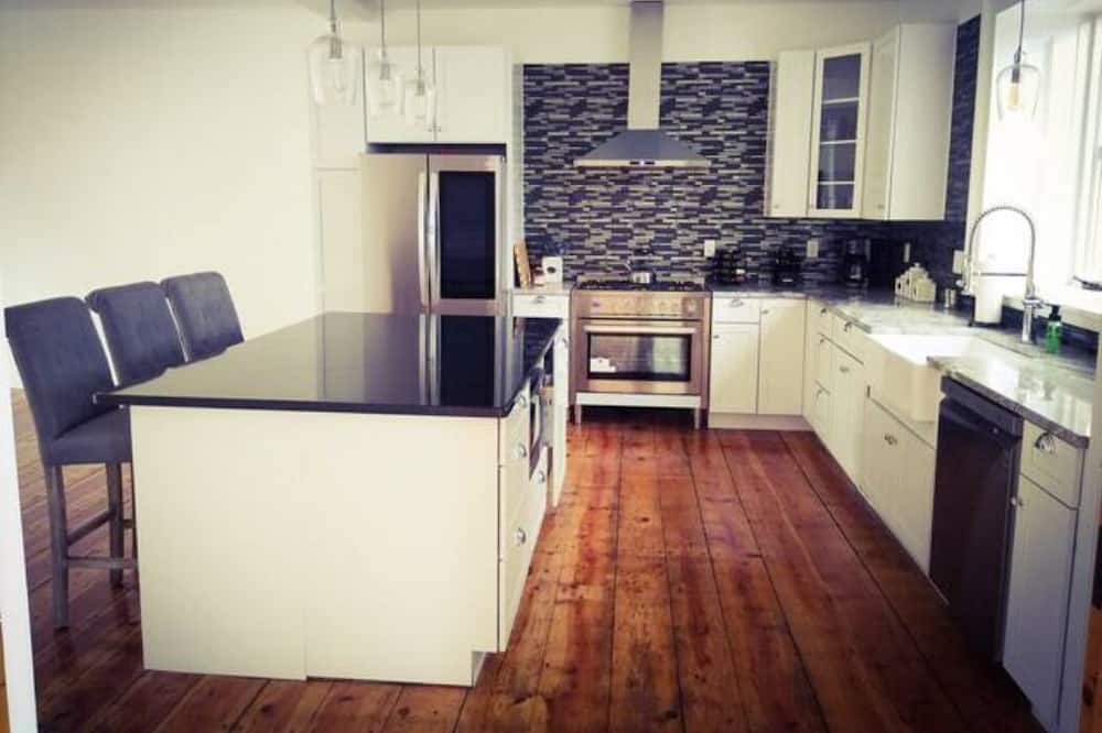 Photo of Kitchen in Schodack Landing