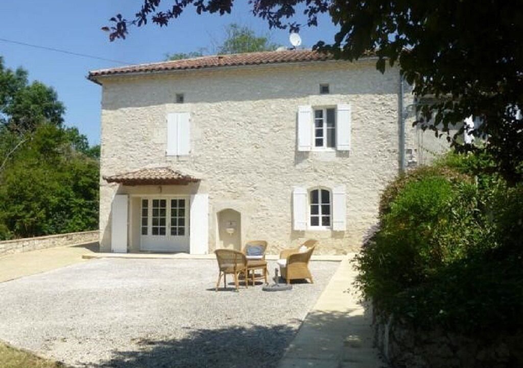Photo of Outdoor in Bourg-de-Visa