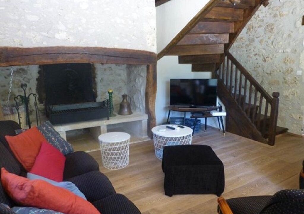 Photo of Livingroom in Bourg-de-Visa