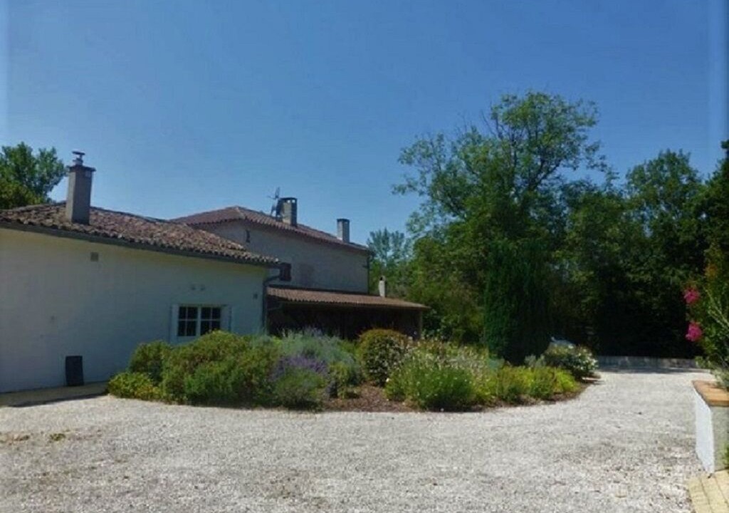 Photo of Outdoor in Bourg-de-Visa