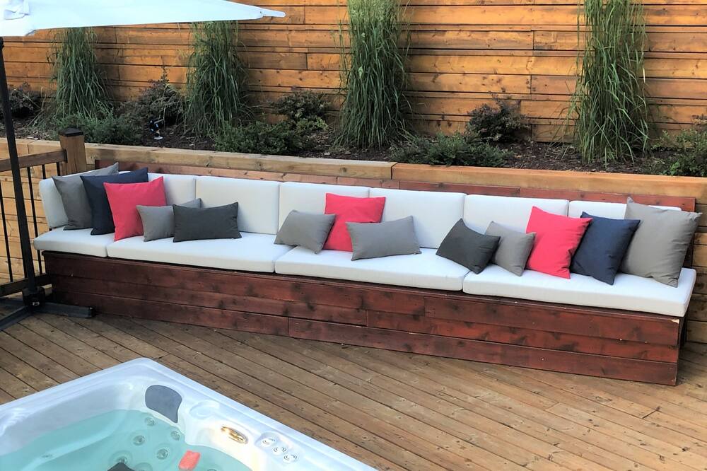 Photo of Patio Balcony in Lac Superieur Village