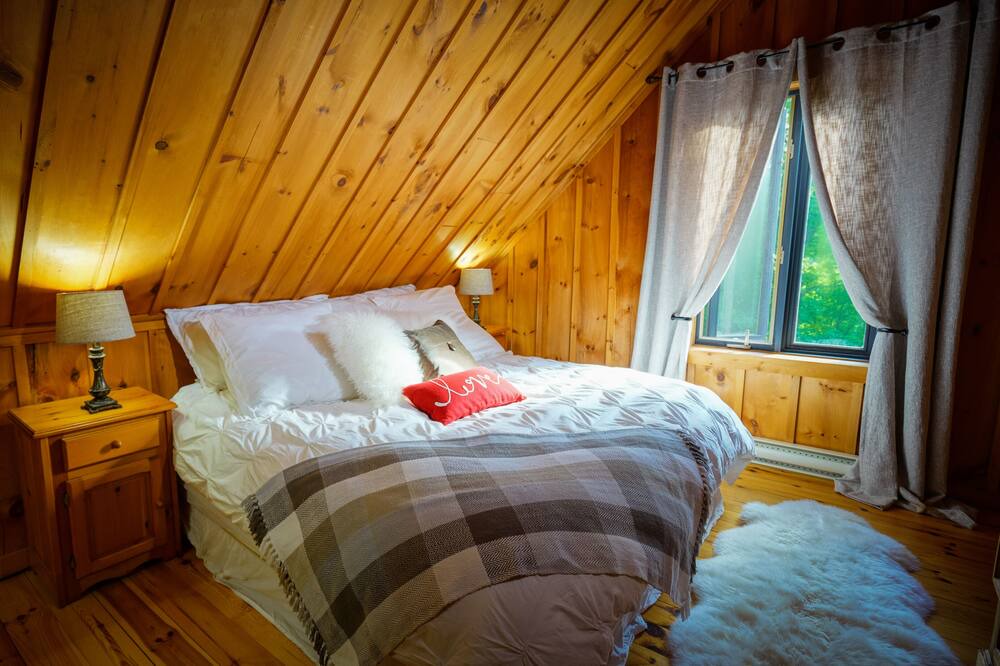 Photo of Bedroom in Lac Superieur Village