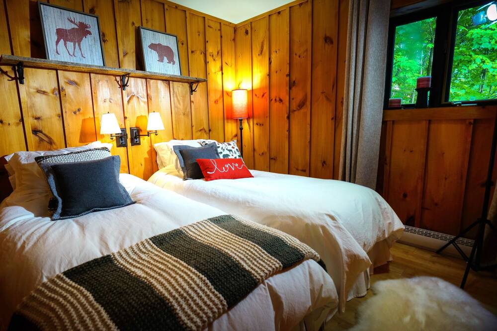 Photo of Bedroom in Lac Superieur Village